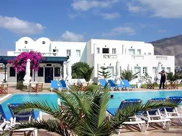 Salty Hotel Perissa (Santorini)